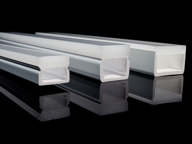 Ekstrudeeritud LED-lambivarjud