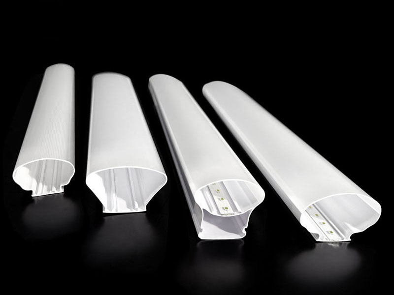 Ekstrudeeritud LED-valgustite korpuse katted